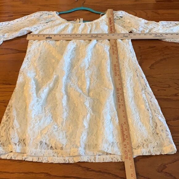 Cezanne medium mini lace dress over lining with bell sleeves - Picture 8 of 8